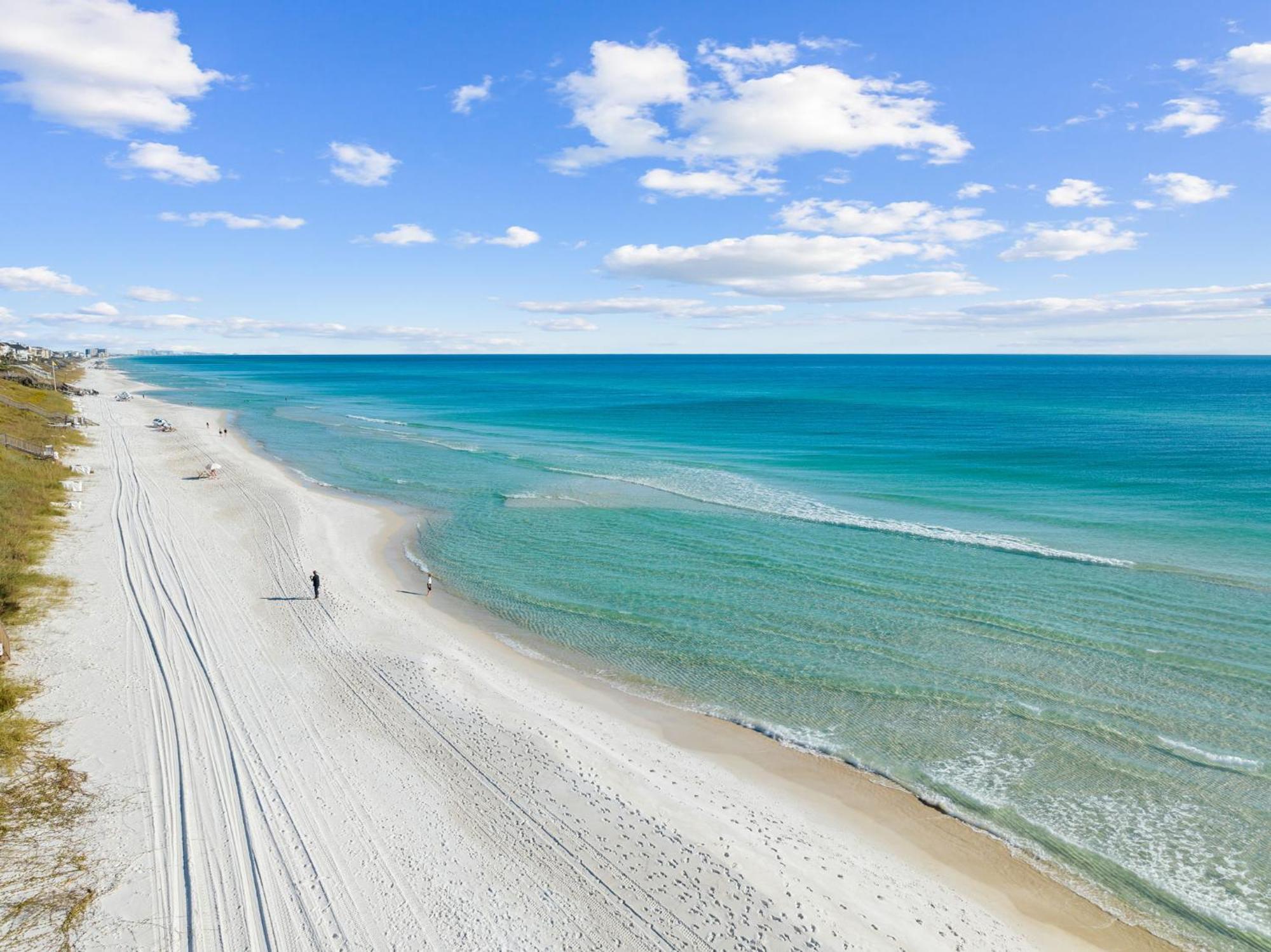 Kaiya Beach Resort Inlet Beach Bagian luar foto